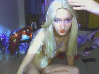 Эротический видеочат Maya-onelya