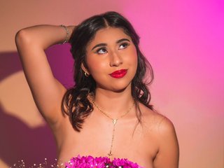 Эротический видеочат MayaMoretti