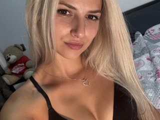 Эротический видеочат MayaStormi