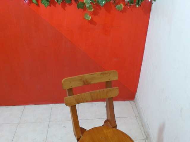 Скриншоты трансляции MayraMeneses