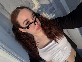 Эротический видеочат mazedemona