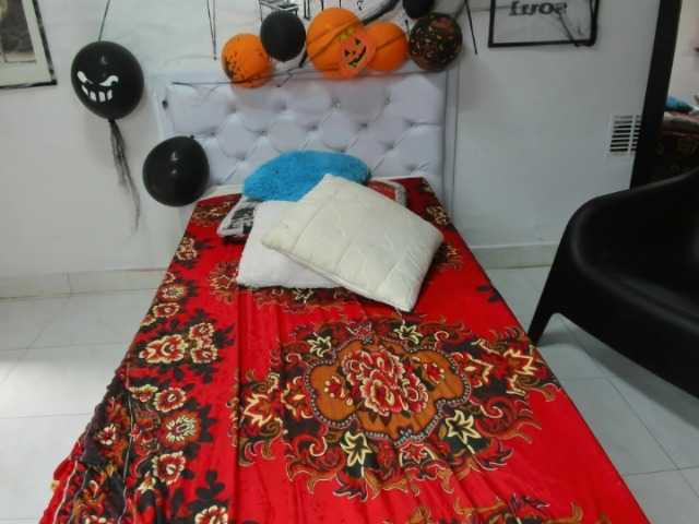 Скриншоты трансляции Megan-j27