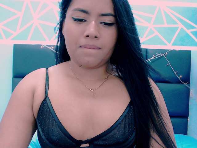 Фотографии megan-rauw I want to have a lot of fun. Tell me about your fantasies w me #lovense #teen #latina