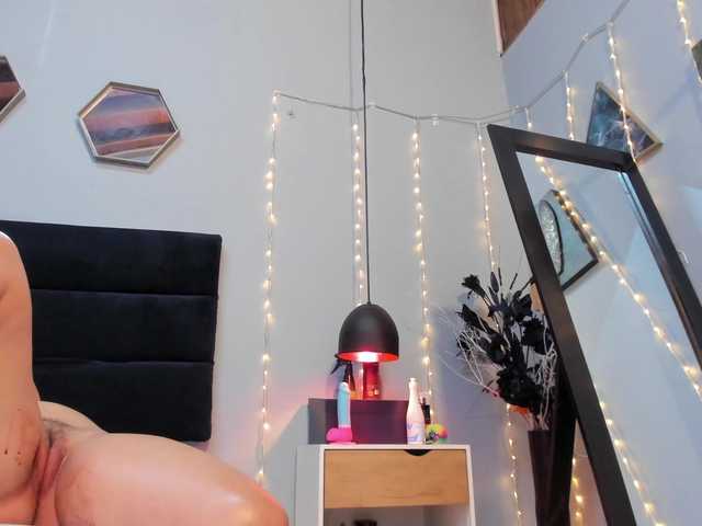 Скриншоты трансляции Megan-zc