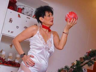 Эротический видеочат MeganMILF