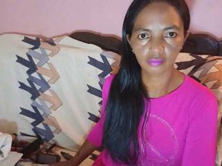 Эротический видеочат Meganqueen