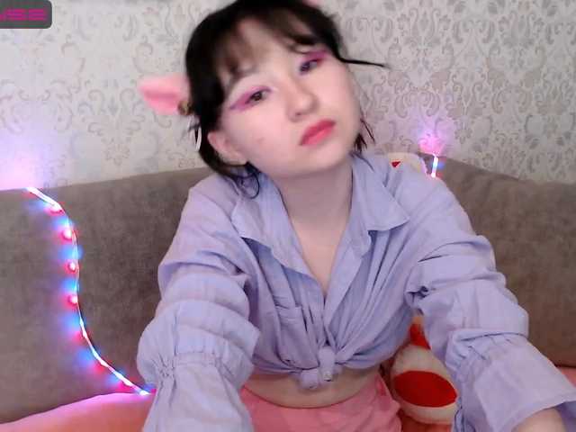 Скриншоты трансляции MeliLuong