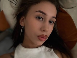 Эротический видеочат melisande257