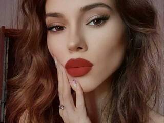 Эротический видеочат MelisaSines