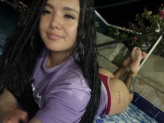 Эротический видеочат Mellani-tay