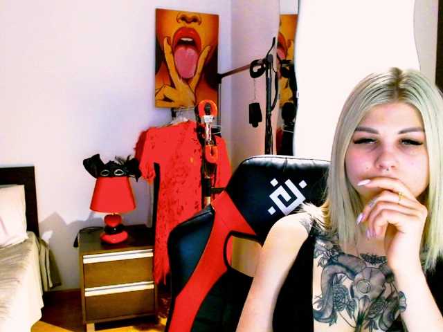 Скриншоты трансляции MellisaBree