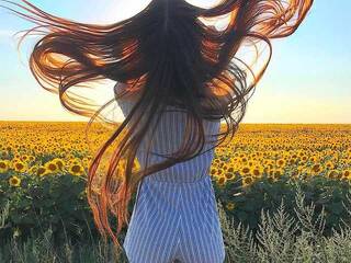 Эротический видеочат MelonyDraft