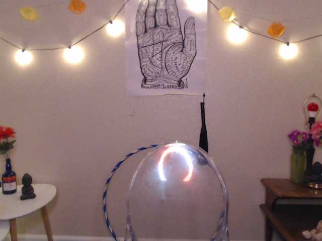 Скриншоты трансляции melrose2strip