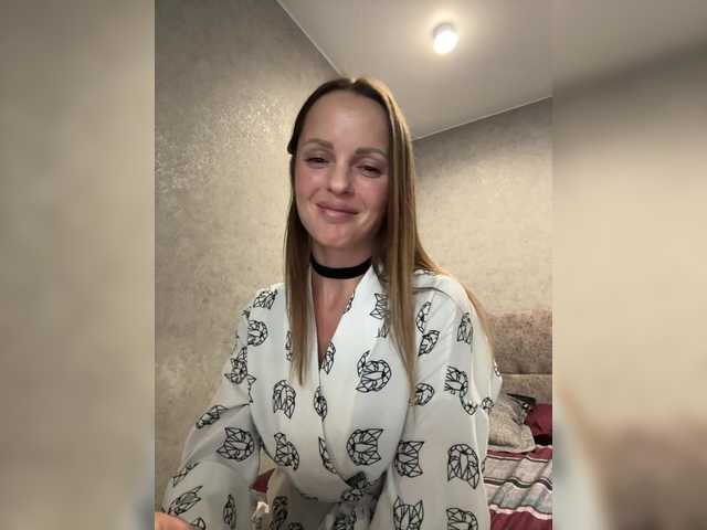 Скриншоты трансляции Alishaaa_