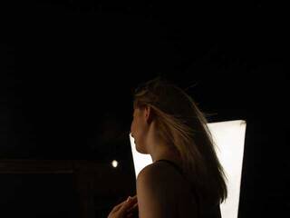 Эротический видеочат Meri0704