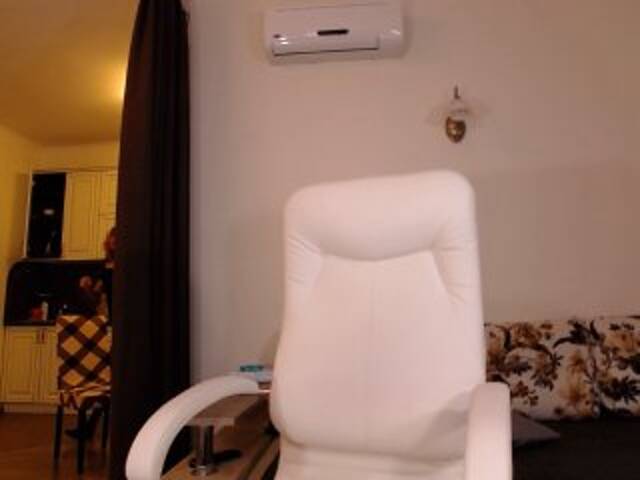 Скриншоты трансляции MeriLovely