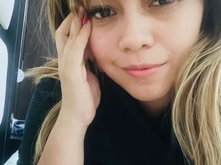 Эротический видеочат MerlyG