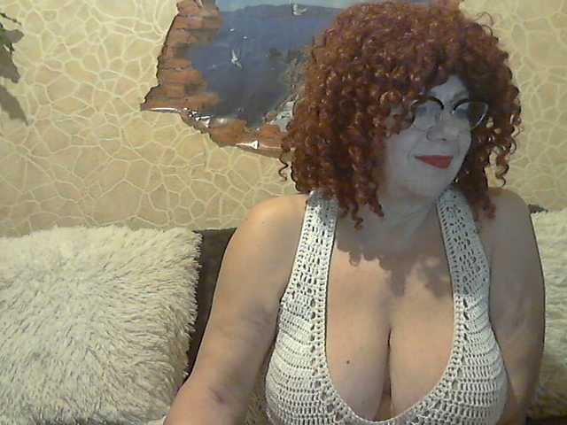 Фотографии MerryBerry7 ass 20 boobs 30 pussy 80 all naked 120 open cam