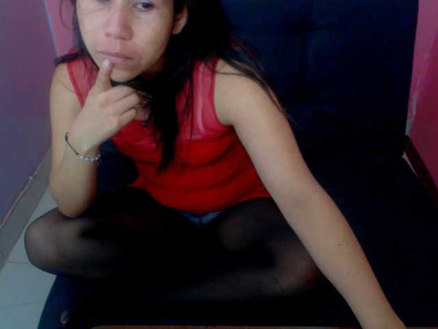 Скриншоты трансляции messybitch