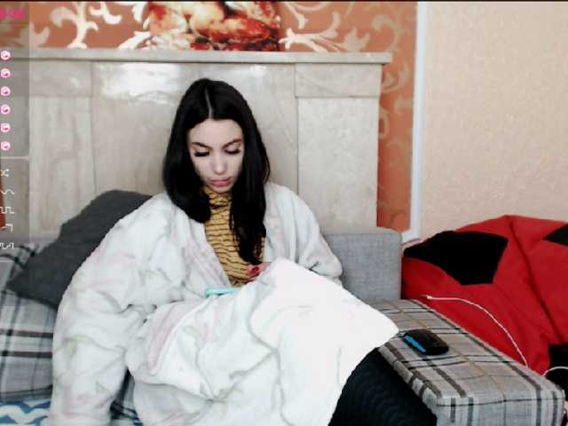 Скриншоты трансляции mHotCherryX