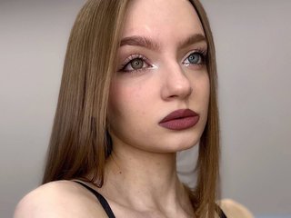 Эротический видеочат Mia-Stap
