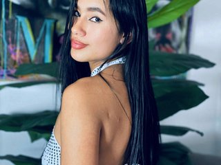 Эротический видеочат MiaaDavis