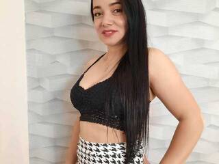 Эротический видеочат MiaDaigle