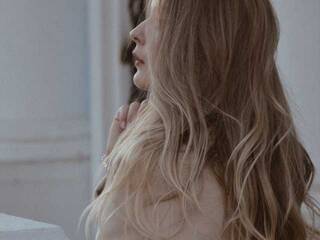 Эротический видеочат MiaDevil29