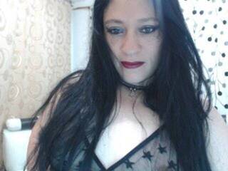 Эротический видеочат miaeyes