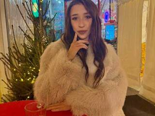 Эротический видеочат Miakhaliifa