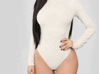 Эротический видеочат Mialh-Sweet