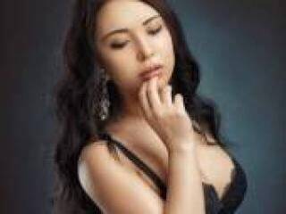 Эротический видеочат miamurrr