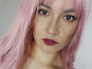 Эротический видеочат MiaRouse