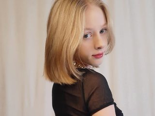 Эротический видеочат MiaVebes