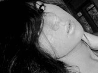 Эротический видеочат mickeymi