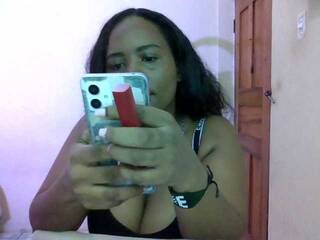 Эротический видеочат Midiosa229