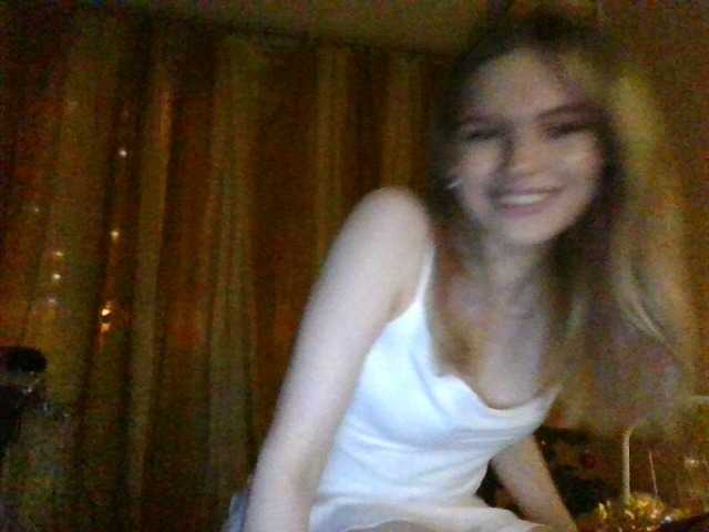 Скриншоты трансляции miilena