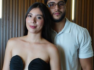 Эротический видеочат MikeandLucy