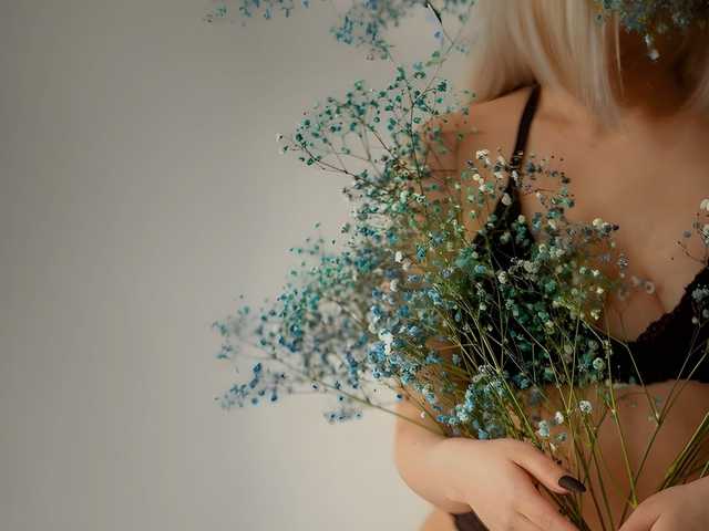Фотография профиля MikkiShows
