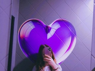 Эротический видеочат Mila-shkaa