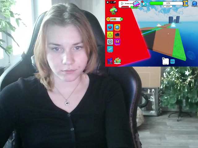 Скриншоты трансляции MilaMoonXXX