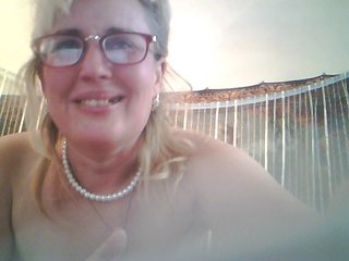 Скриншоты трансляции milasexy18