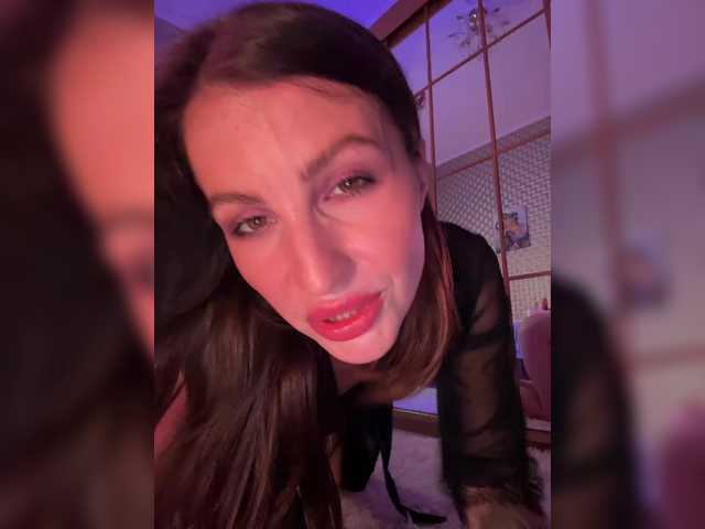 Скриншоты трансляции MilashaNyasha