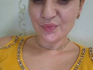 Эротический видеочат MiLAshKaA