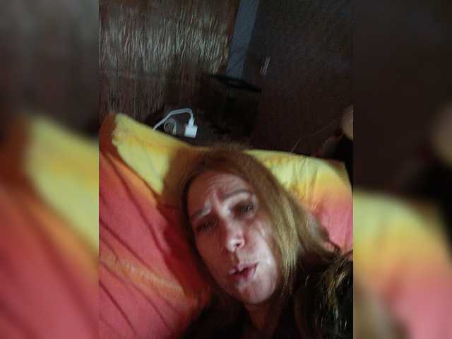 Скриншоты трансляции MILA_MILFAS