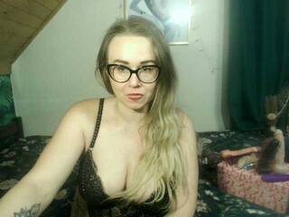 Эротический видеочат MilfBerthena