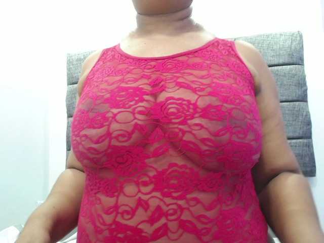 Фотографии MilfPleasure1 hello guys ... come vist my room and for enjoy of me ... big fat pussy .. anal .. im very flexible mmm