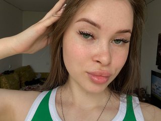 Эротический видеочат MilkyMaus