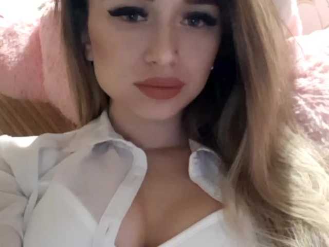 Скриншоты трансляции Millania18