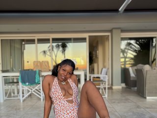 Эротический видеочат Mimiea